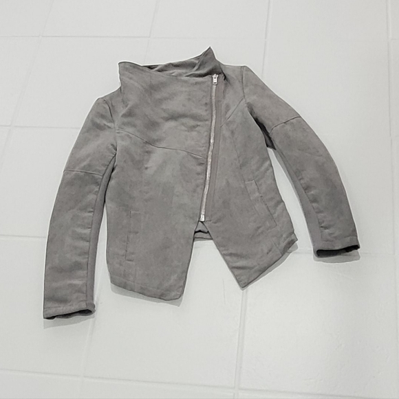 Divided Jackets & Blazers - H&M Gray Faux Suede Cropped Biker Style Jacket Off Side Zipper Pockets Size 4